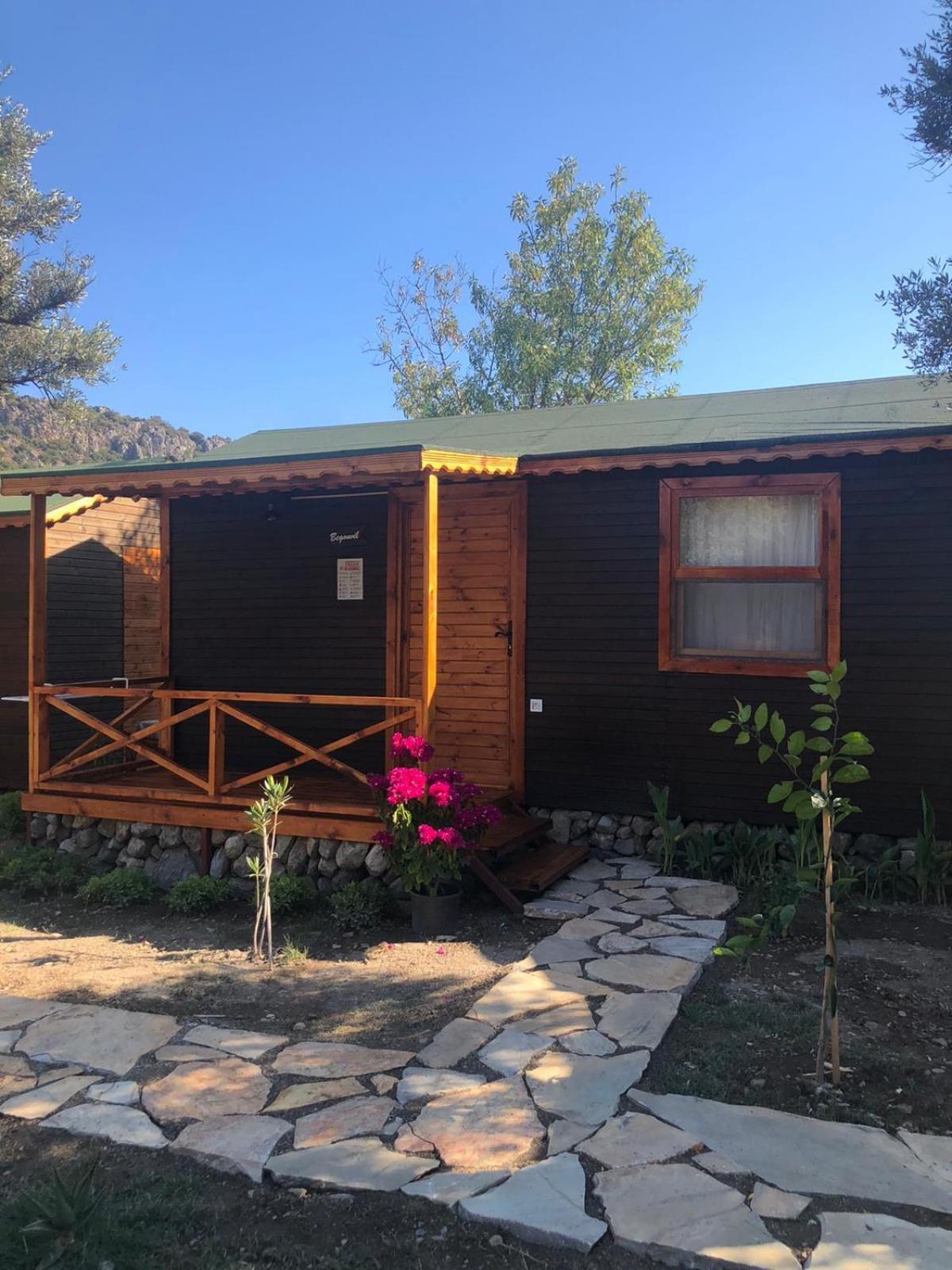 Suzi'Nin Bahcesi Bungalov Evler Datça Luaran gambar